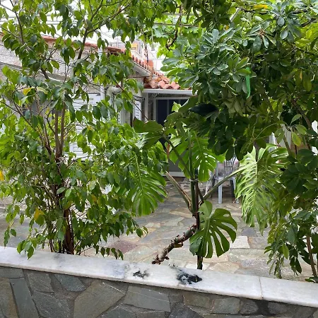 Guest house Little *